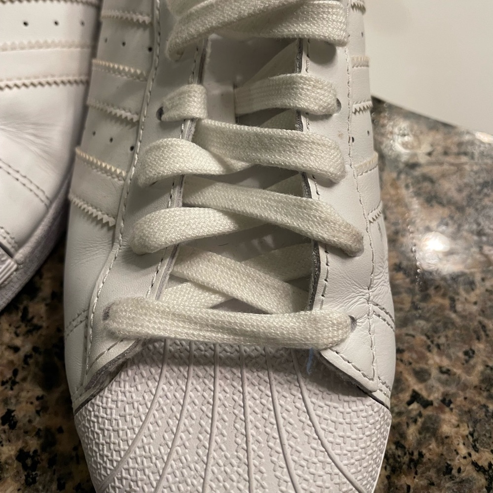 Adidas Shell Top White